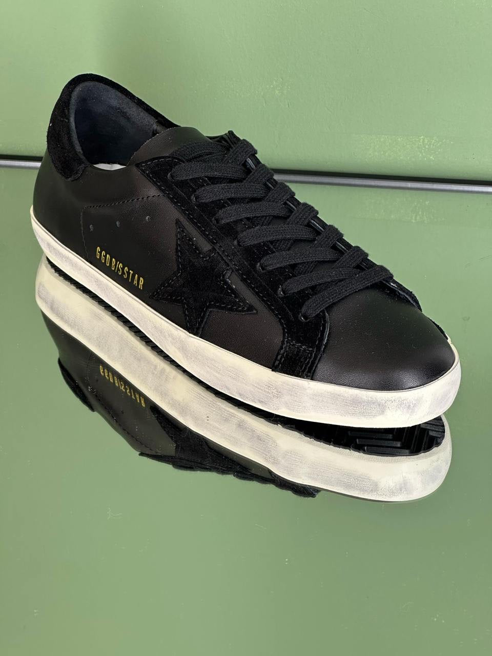 Golden Goose Sneakers