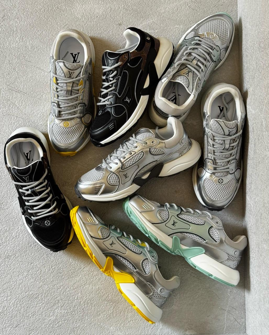 Louis Vuitton Sneakers 4 colors