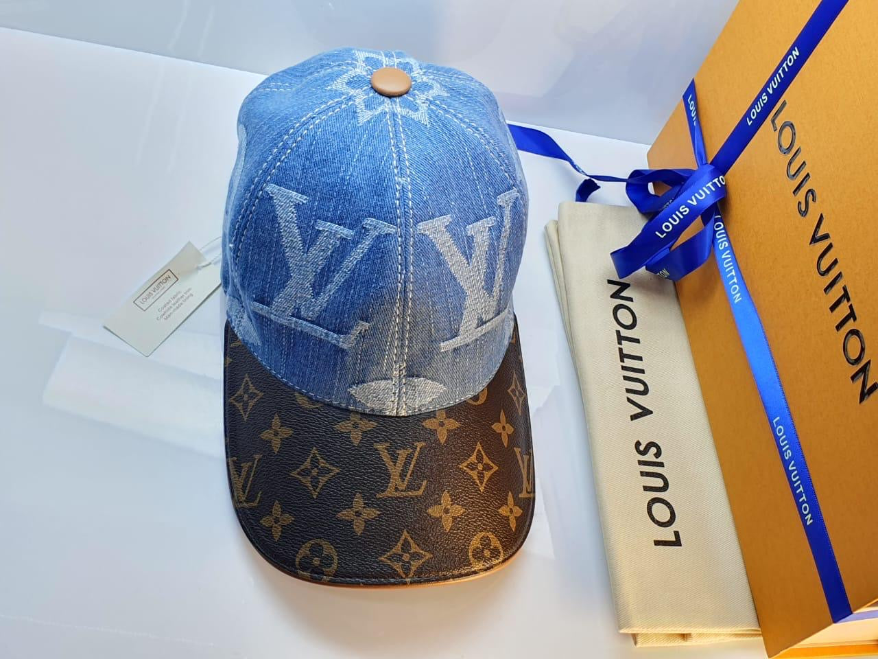 Louis Vuitton Caps 4 colors