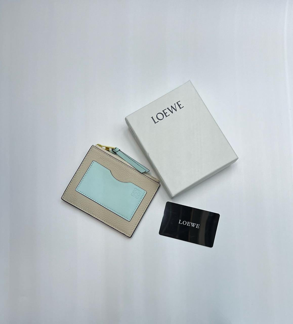 Loewe CardHolder