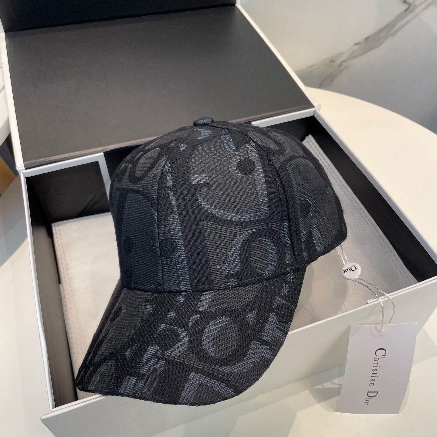 Dior Cap