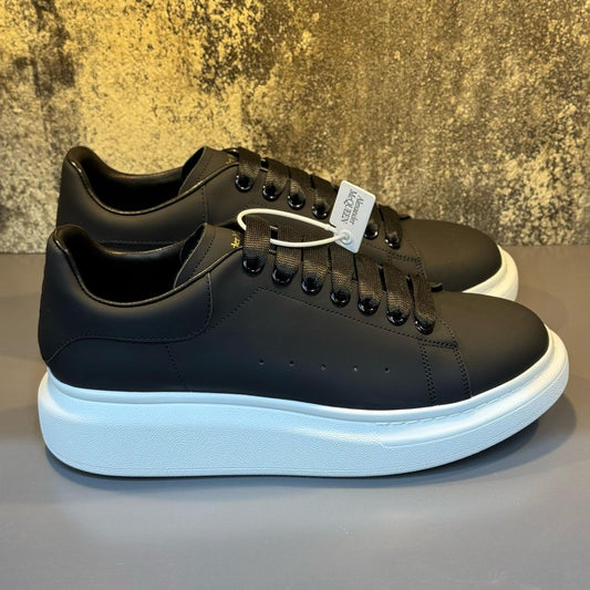 Alexander MCQueen Sneakers