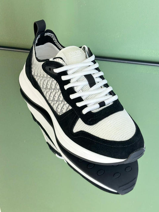 Dior B25 Sneakers