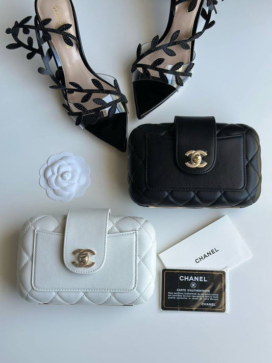 Chanel Sling Bag (VIP Quality)