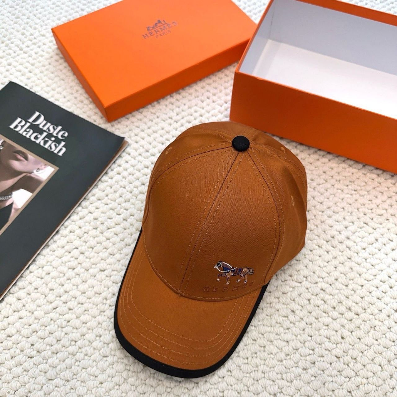 Hermes Cap