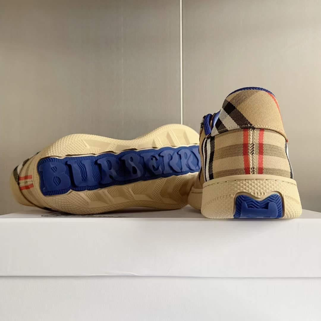 Burberry Shoes