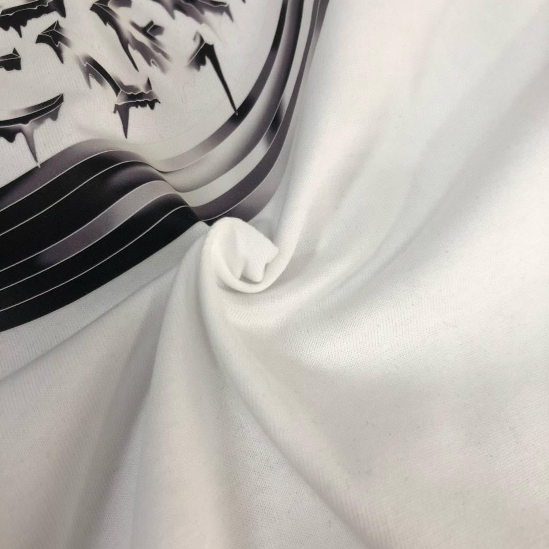 Moncler T-Shirt 2 colors