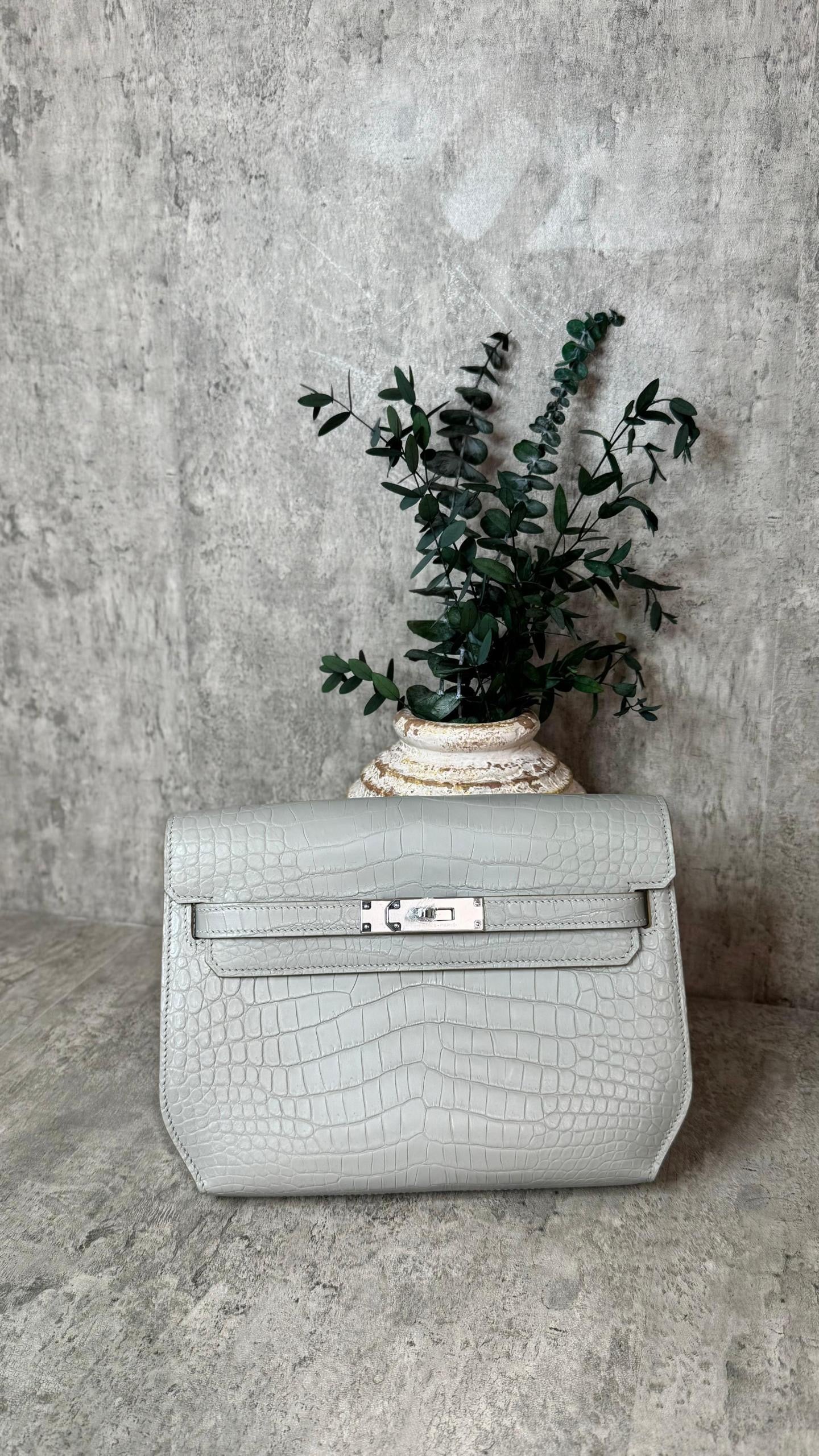Hermes Clutch (VIP Quality)