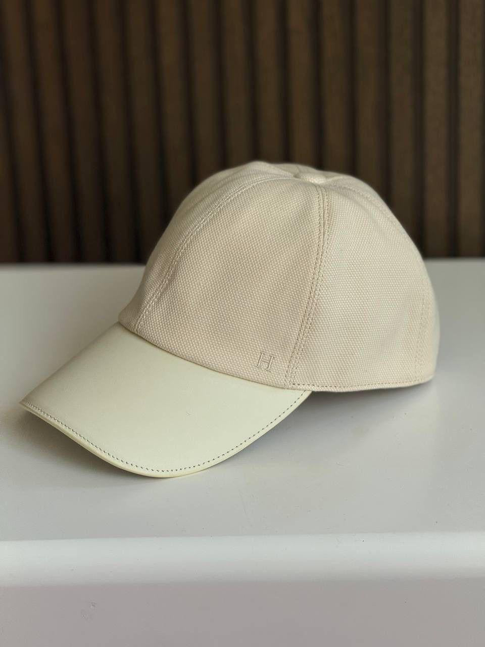 Hermes Cap