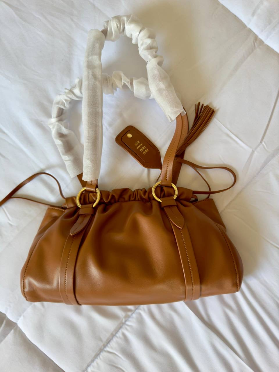 Miu Miu Joie Nappa Shoulder Bags (VIP Quality)