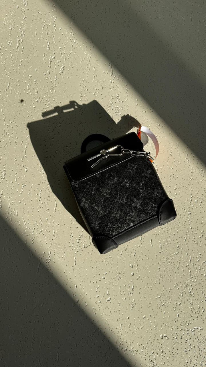 Louis Vuitton Sling Bag (VIP Quality)