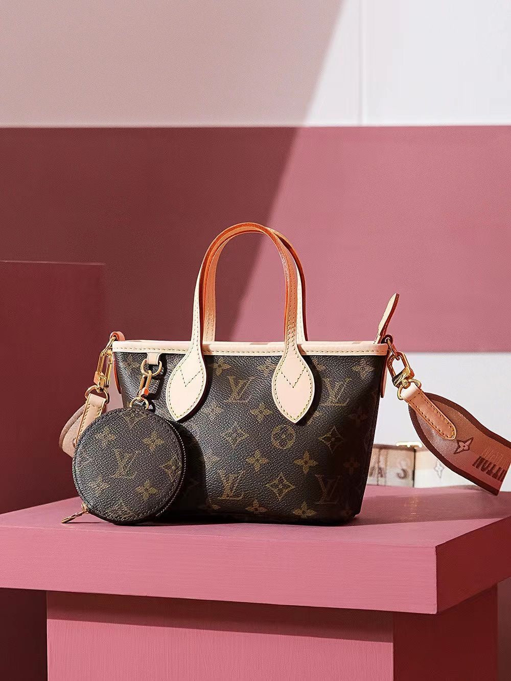 Louis Vuitton sling bag (vip quality)