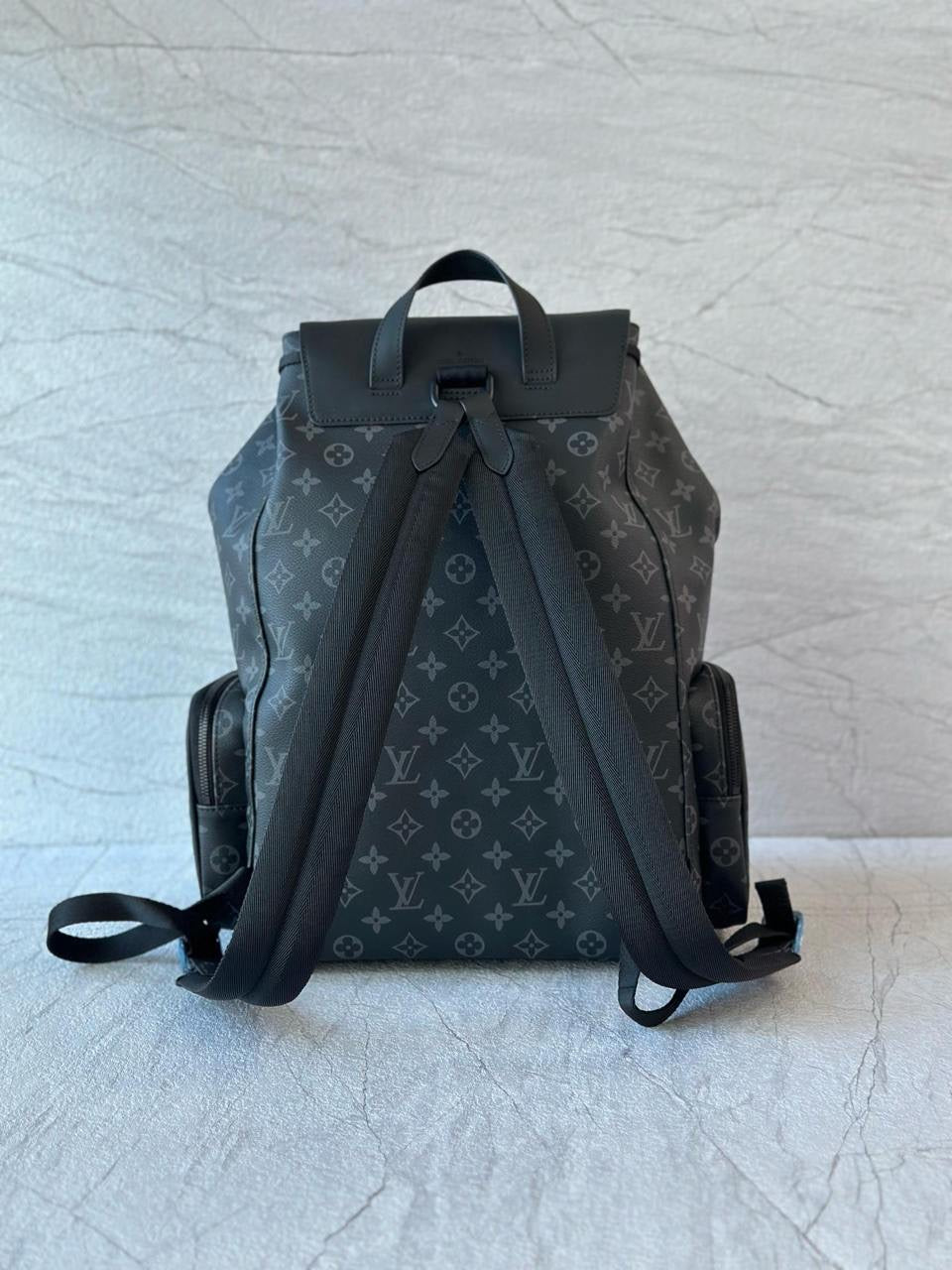 Louis Vuitton Backpack (VIP Quality)
