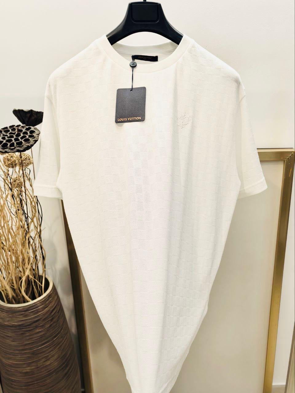 Louis Vuitton T-Shirt 2 colors