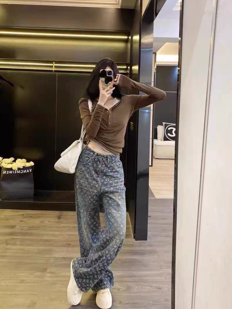 Louis Vuitton Pants