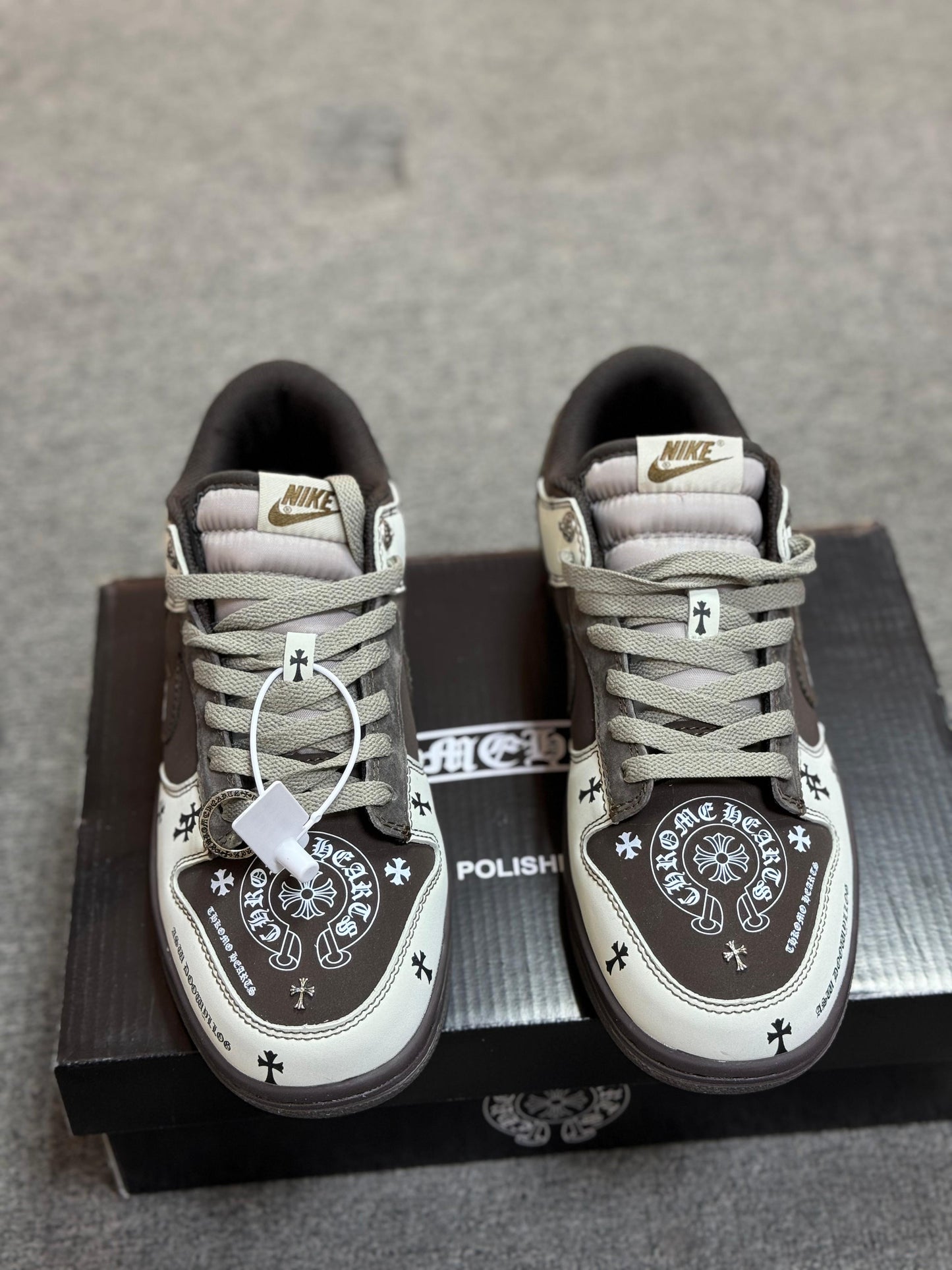 SB Dunk Low Chrome Heart