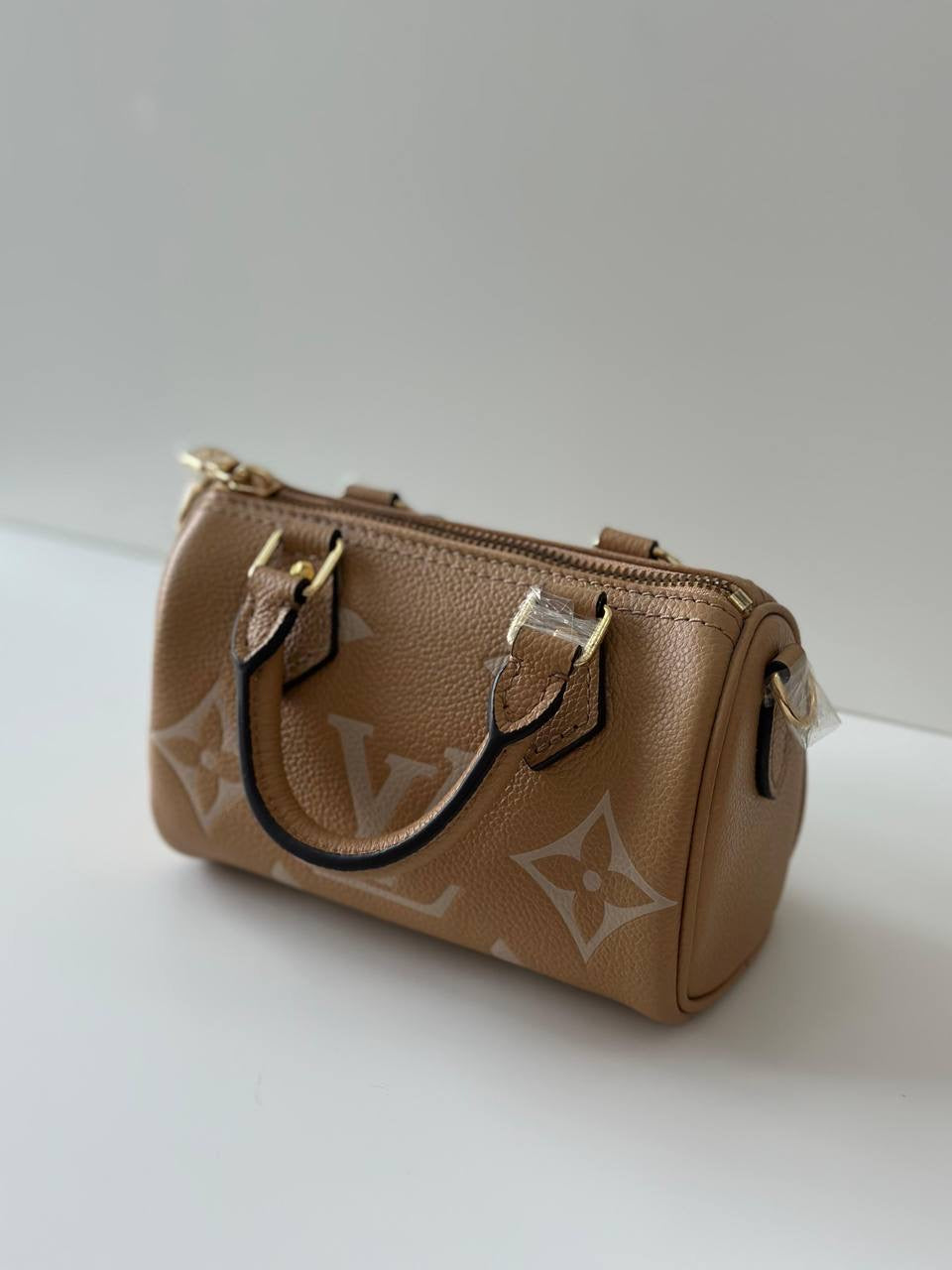 Louis Vuitton Sling Bag (VIP Quality)