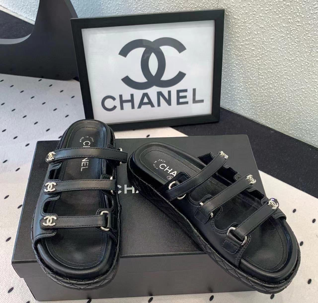 Chanel Slipper