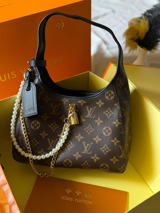 Louis Vuitton Shoulder Bag