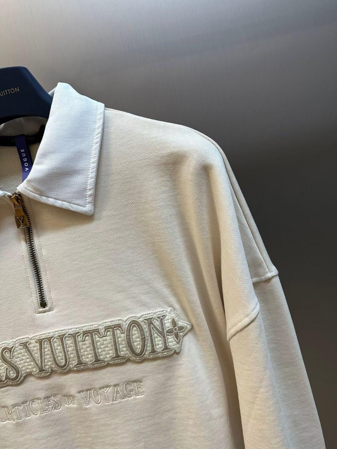 Louis Vuitton Sweatshirt