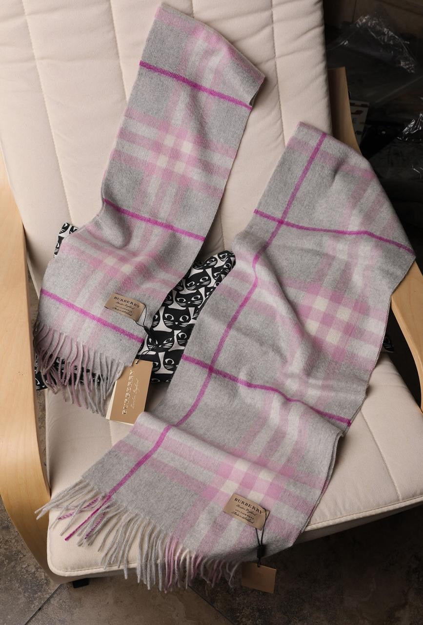 Burberry Unisex Scarf