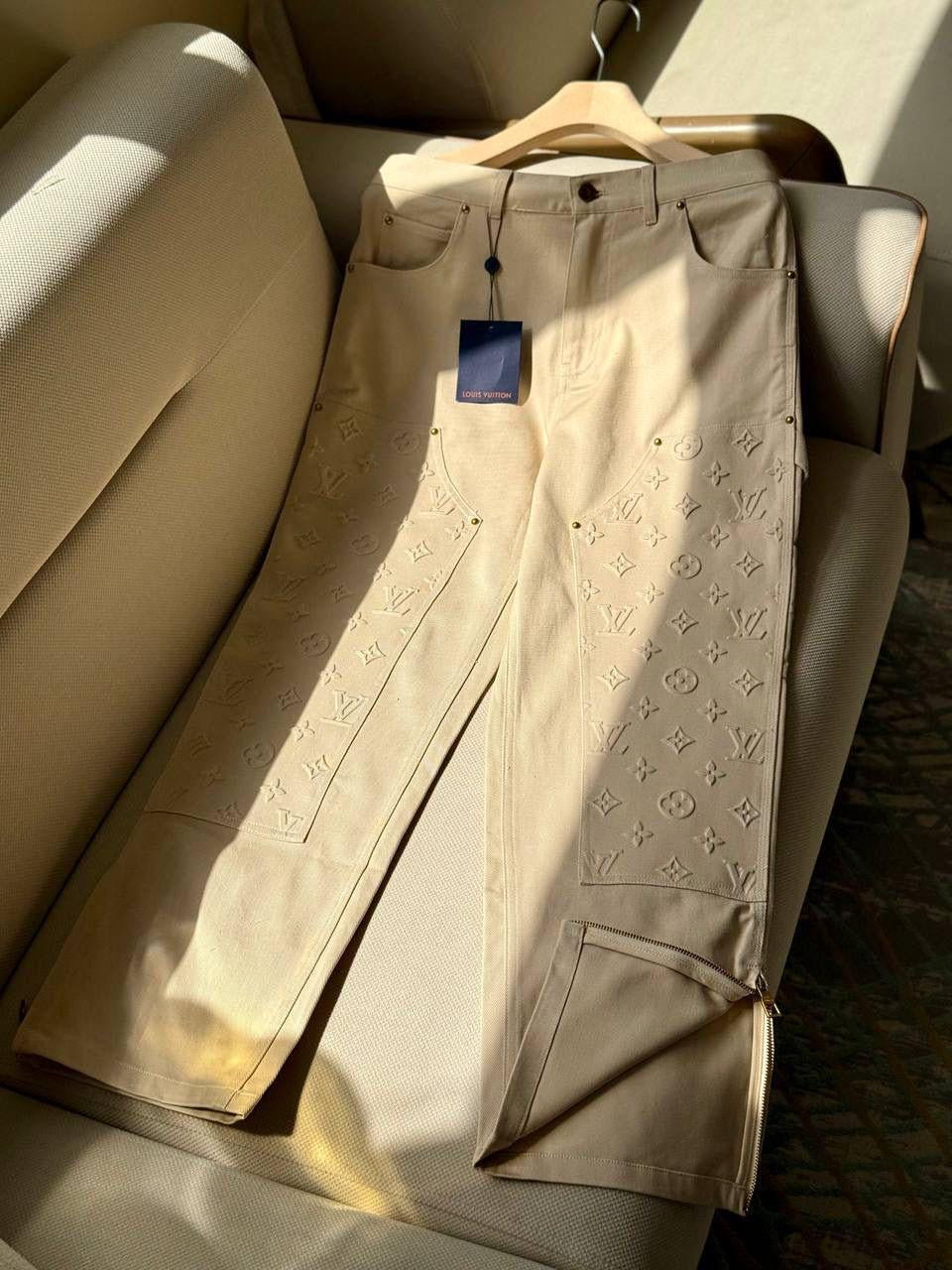 Louis Vuitton Pants 2 colors