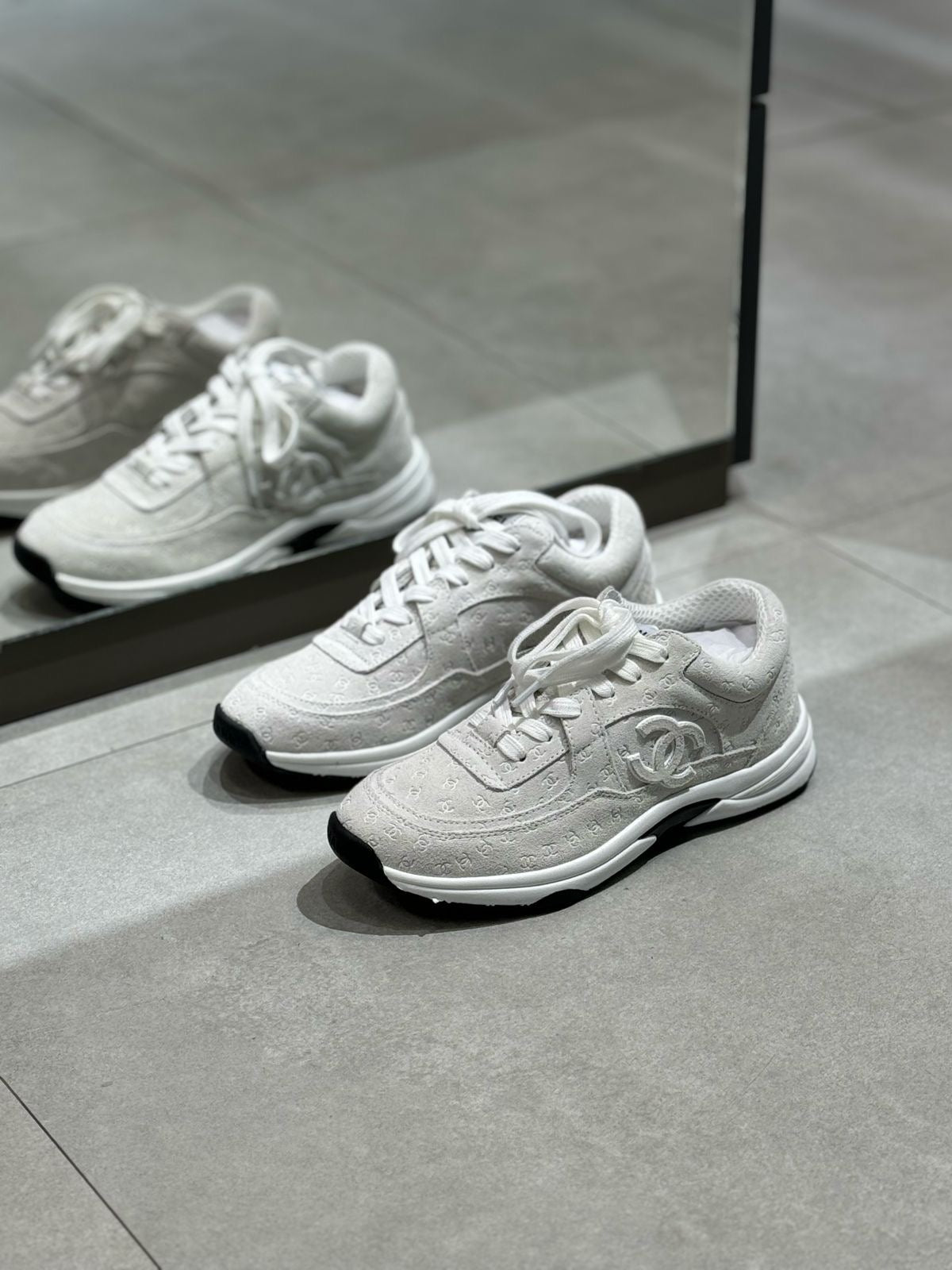 CHANEL SNEAKERS