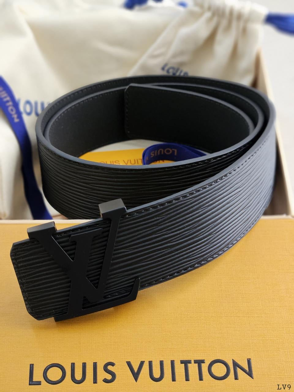 Louis Vuitton Belts 9 colors