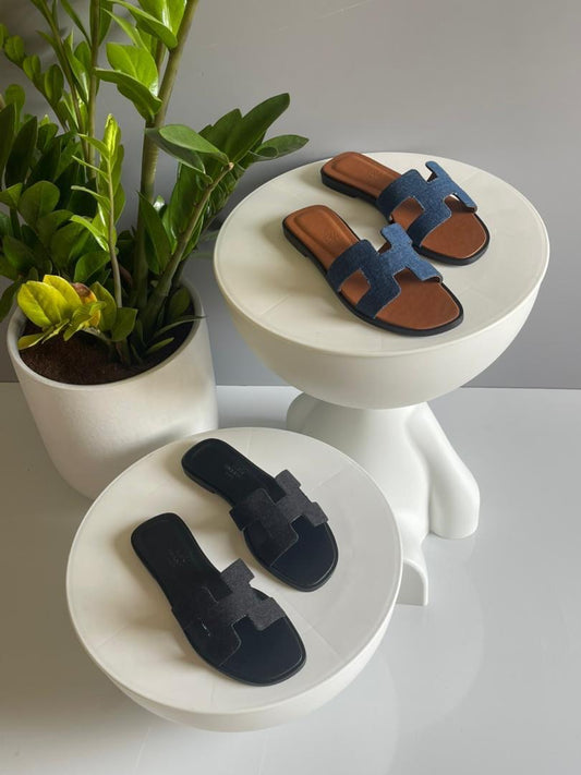 Hermes Slippers 2 colors