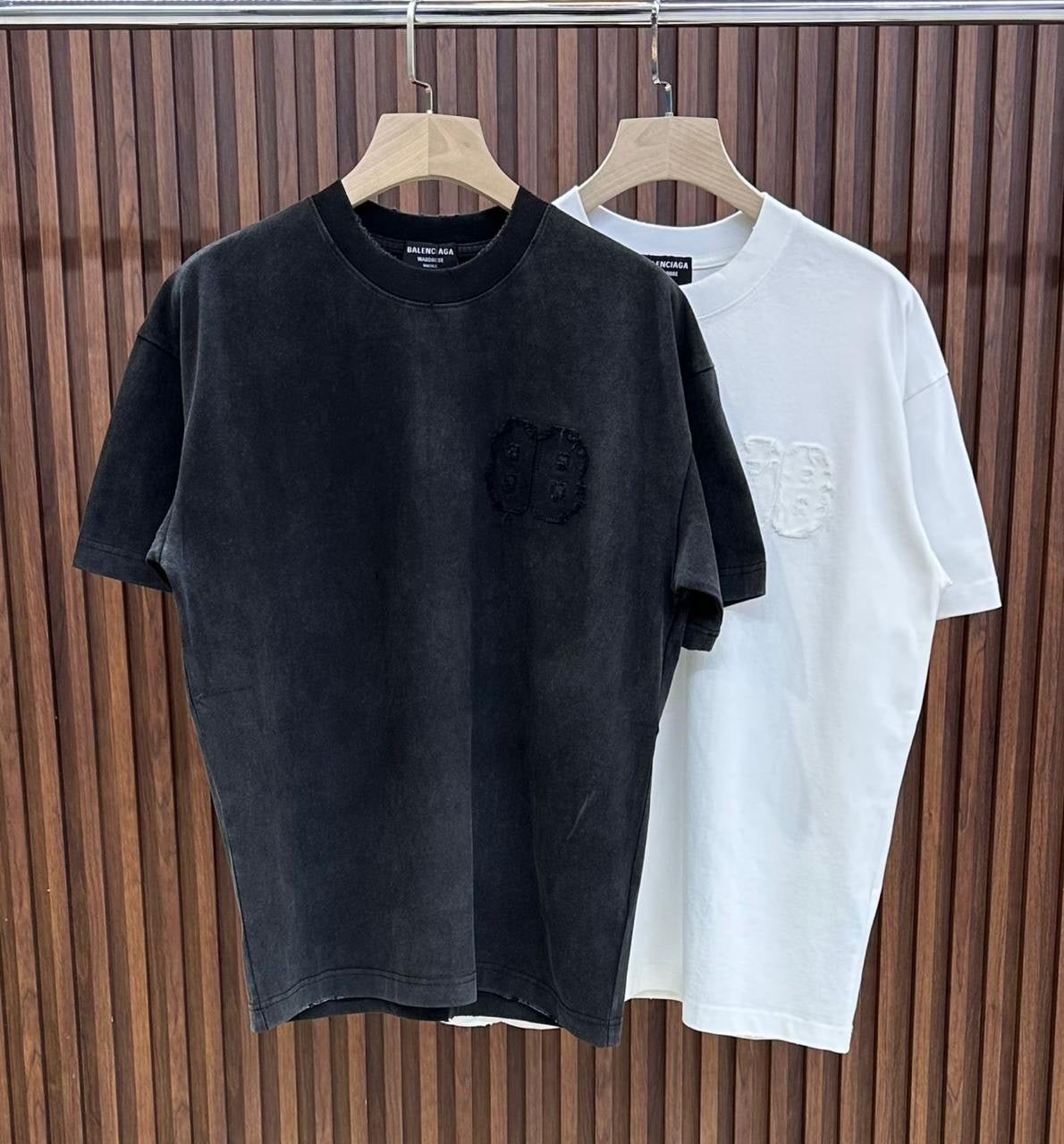 Balenciaga T-Shirt 2 colors