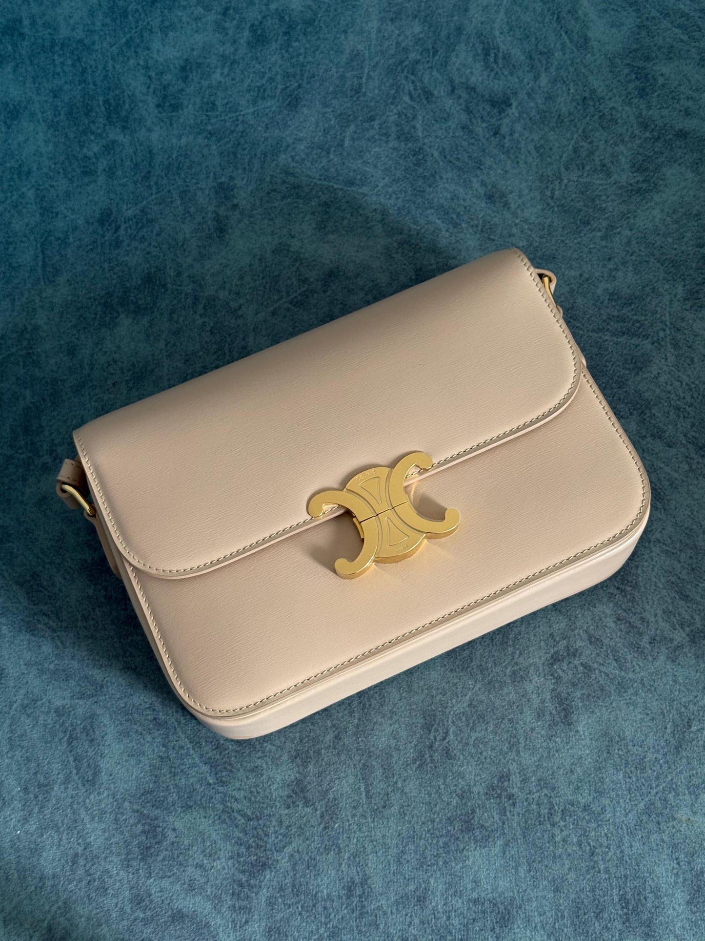 Celine Sling Bag (VIP Quality)