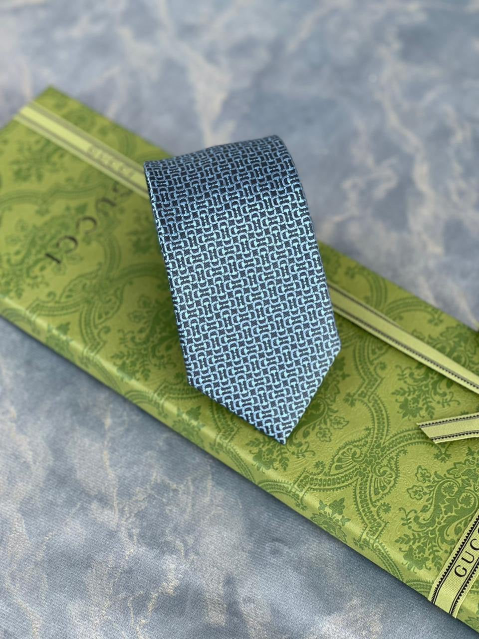 Gucci Tie 2 colors