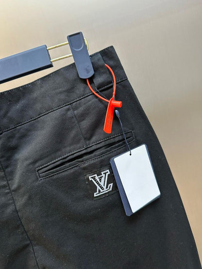 Louis Vuitton Pants