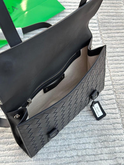 Bottega Sling Bag