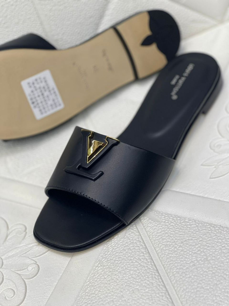 Louis Vuitton Heels & Slippers