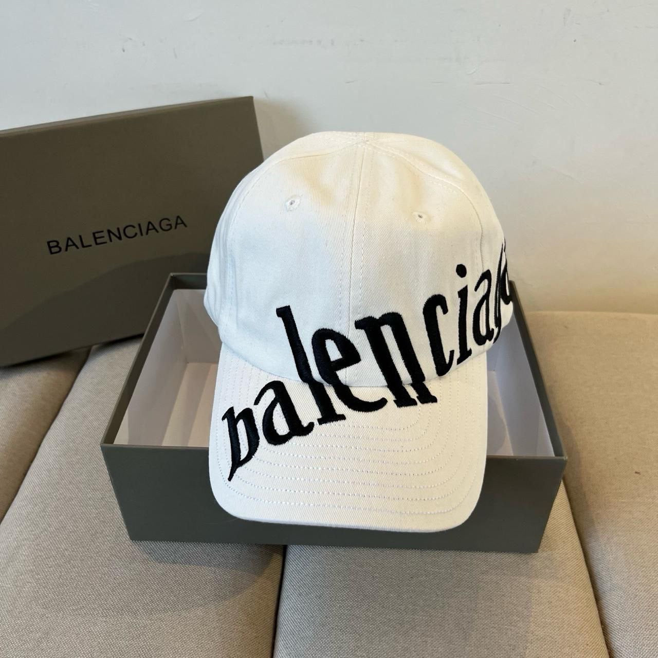 Balenciaga Cap