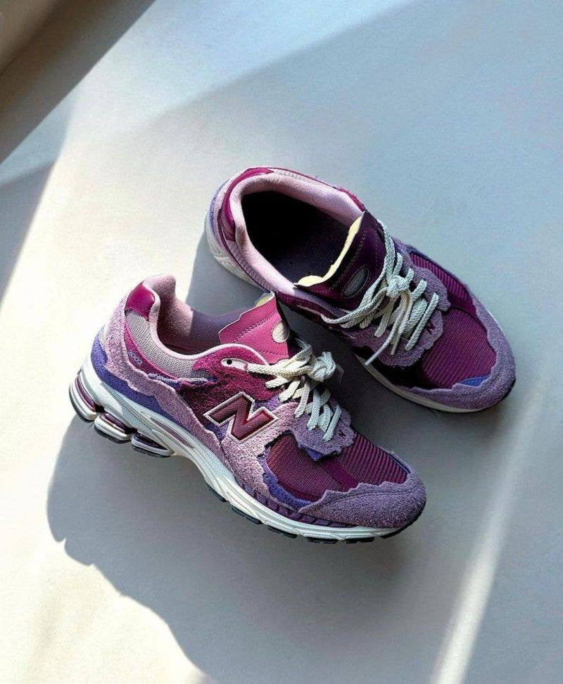 New Balance 2002R ‘Violet’