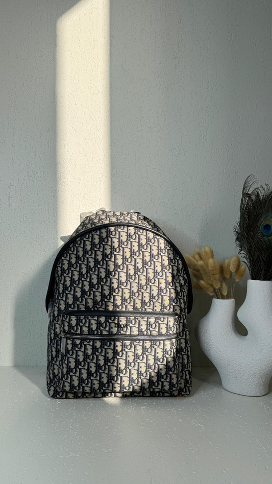 Dior Backpack (VIP Quality)