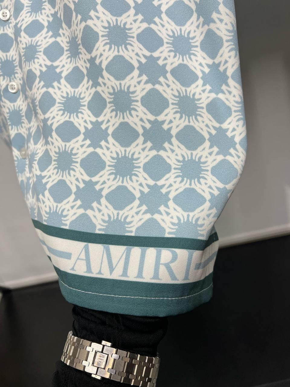 Amiri Set