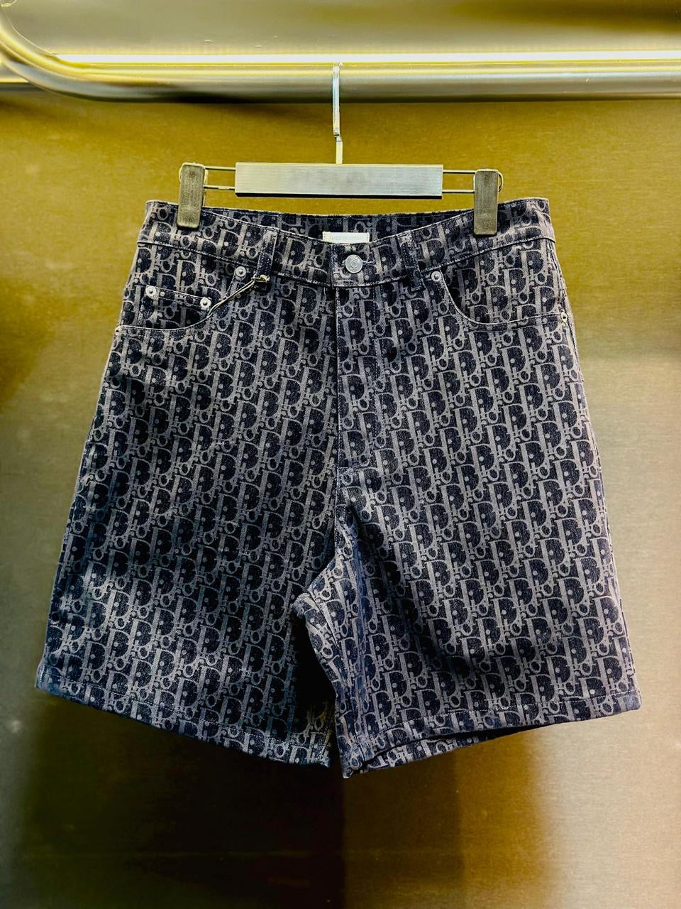 Dior Short