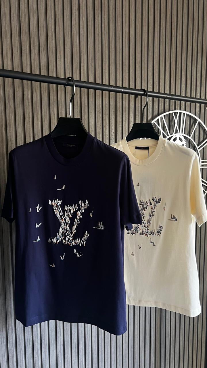 Louis Vuitton T-Shirt 2 colors