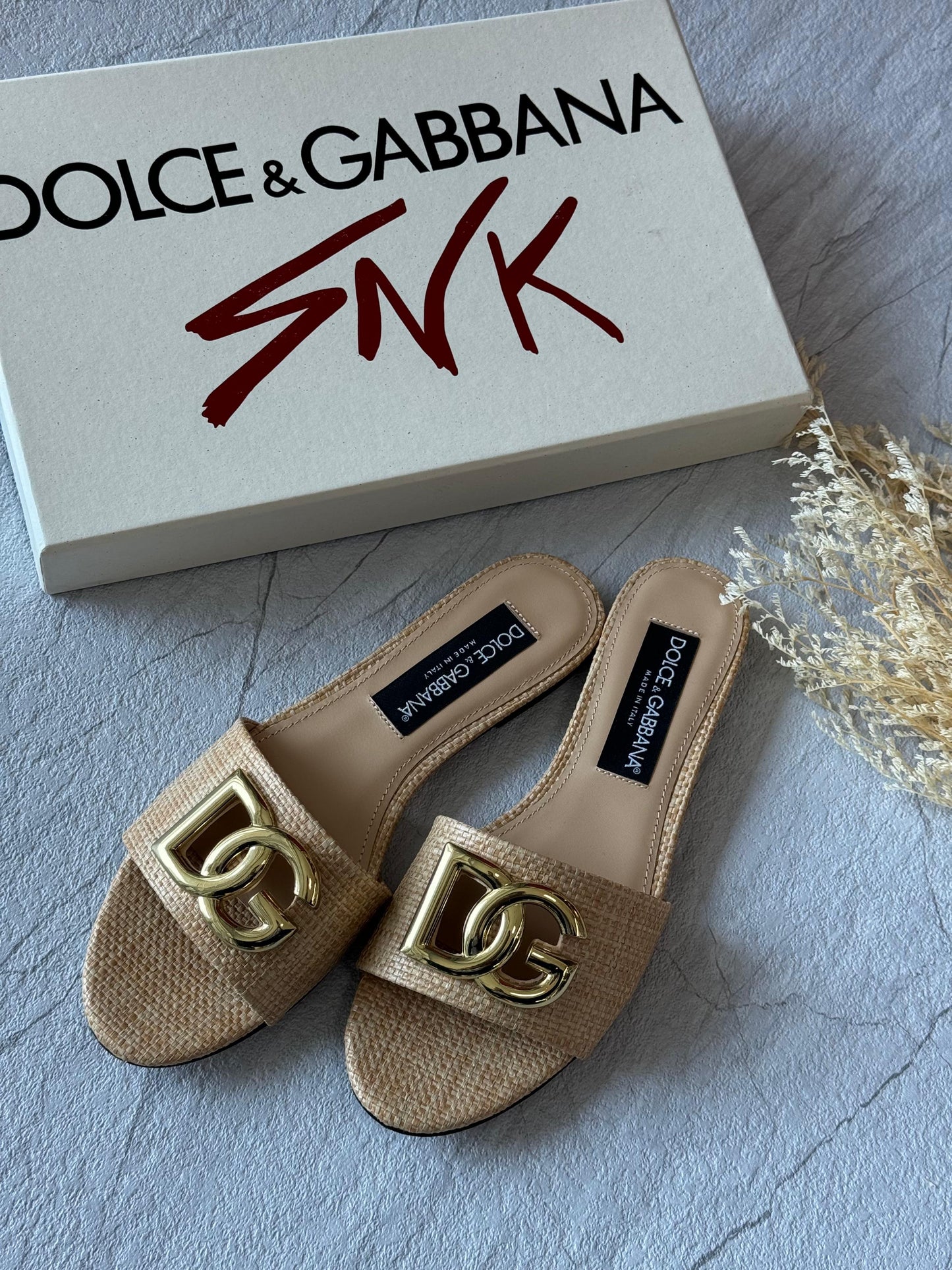 Dolce & Gabbana Slippers