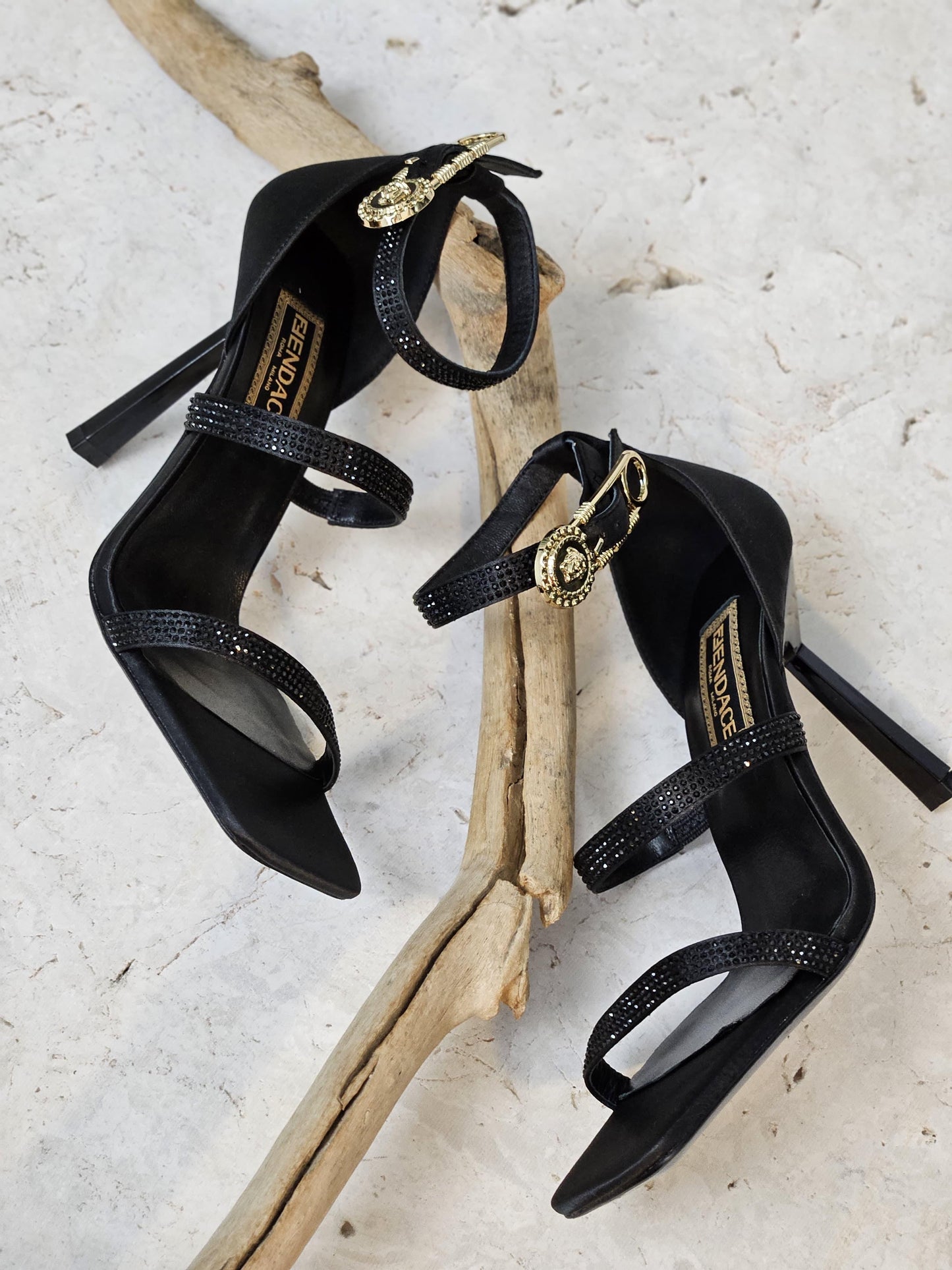 Fendache Heels