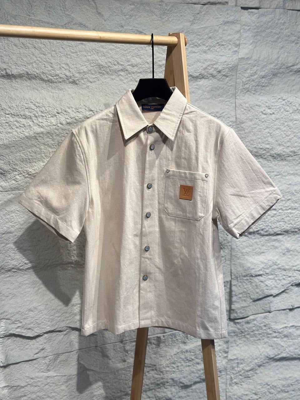 Louis Vuitton Shirt 2 colors