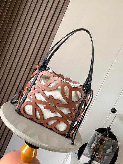 Loewe sling bag