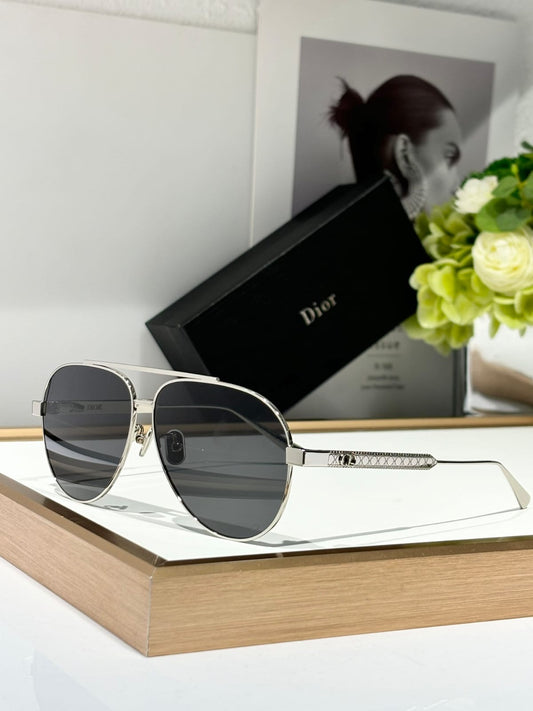 Dior Sunglasses 2 colors