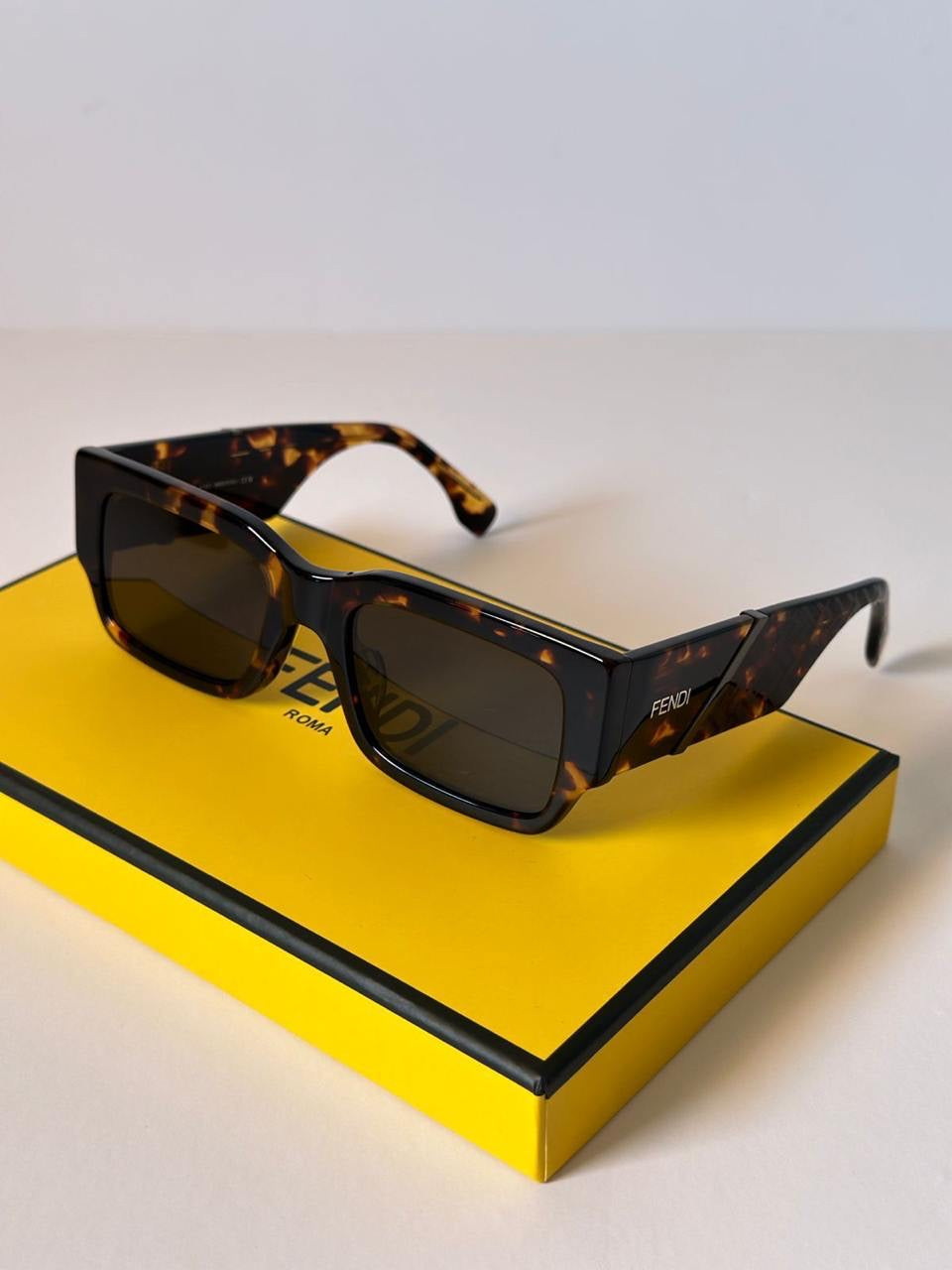 Fendi Sunglasses 2 colors