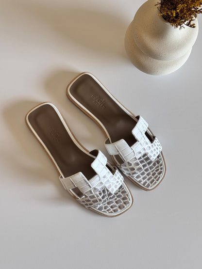 Hermes Slippers