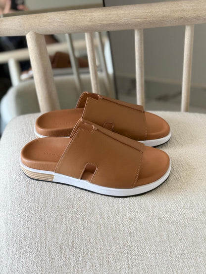 Hermes Slippers 2 colors
