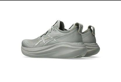 ASICS Sneakers